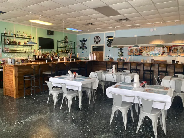 Sunset Bar & Grill