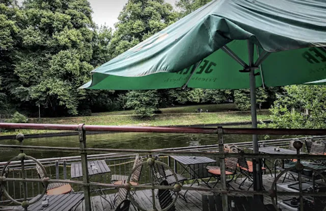 Sachers Café & Restaurant