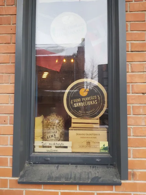 Vieno prancūzo sandeliukas