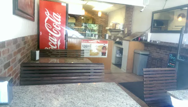 Pizzarelli's Pizza & Pasta