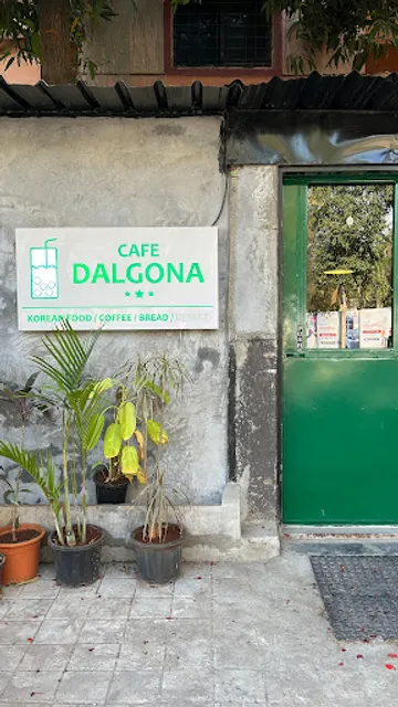 Cafe Dalgona