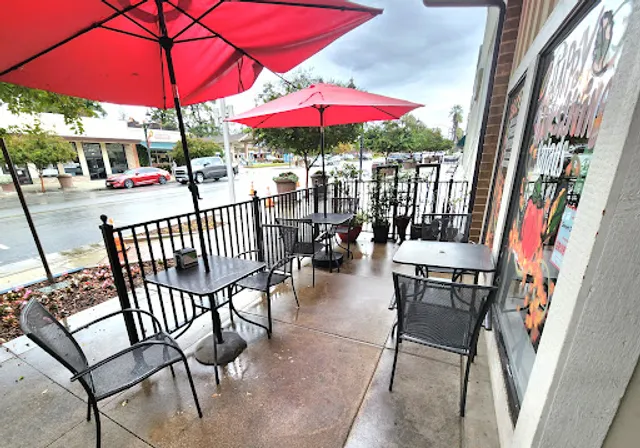 Sweet Savory Cafe & Bakery