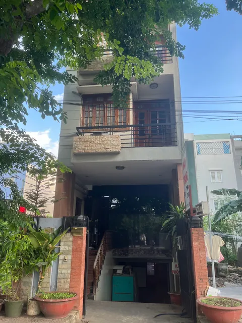 Khách sạn Mây Trắng