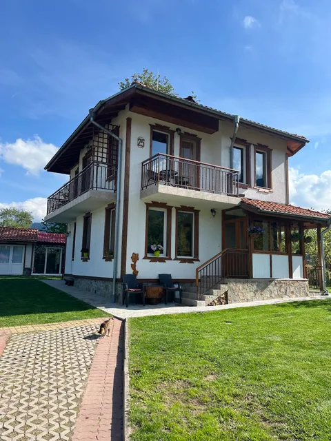 Къща за гости "Падалото"