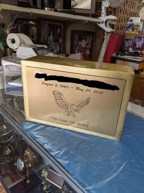 Amy's Trophies, Engraving & Specialties