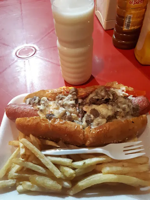 Culichis Hot Dogs Y Hamburguesas