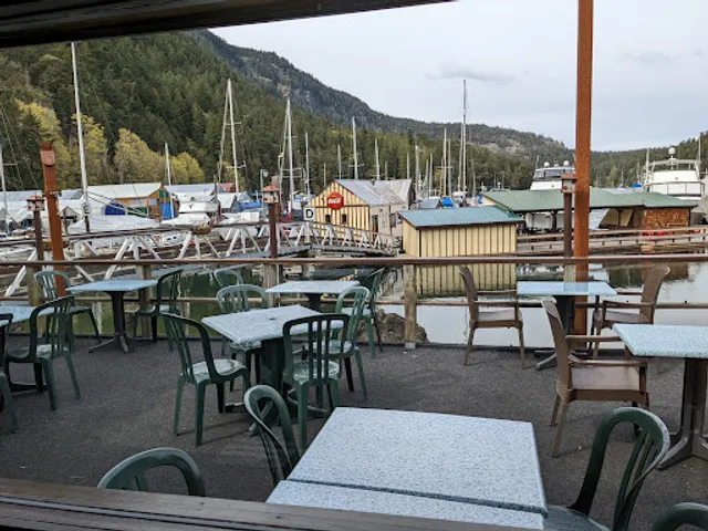Genoa Bay Cafe