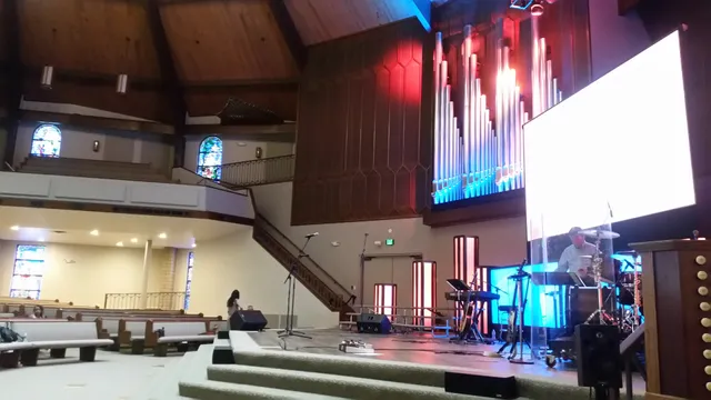 Valley Baptist Church Olive Drive Campus