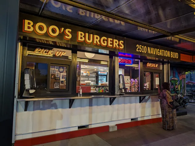 Boo’s Burgers