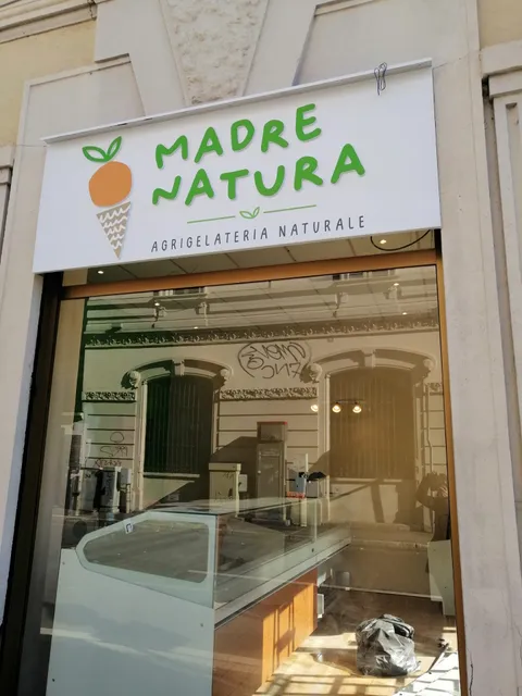 Agrigelateria Madrenatura