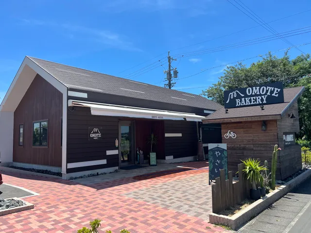 OMOTE BAKERY