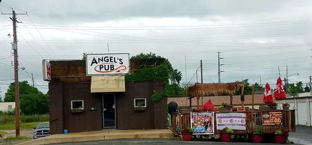 Angel's Pub