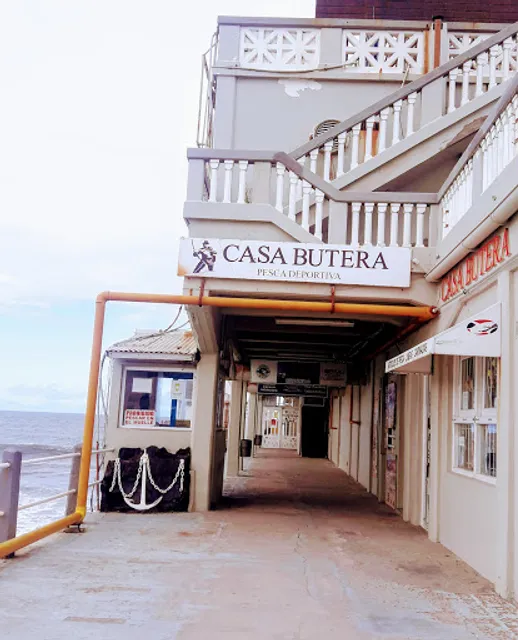 Muelle De Pescadores. Mar Del Plata