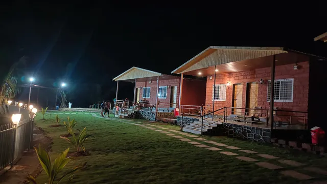 Tikona Farms - Lakeside Agro Resort