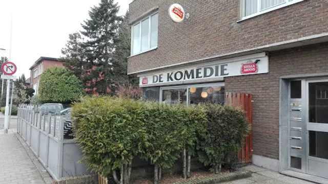 Café De Komedie