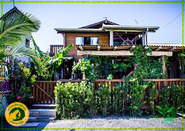 Guarda Encantada Surf Hostel