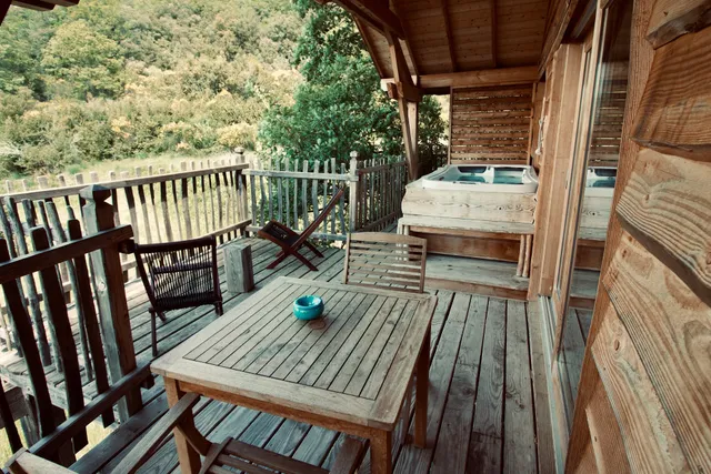 Aura Cabana - Cabane spa dans le Gard