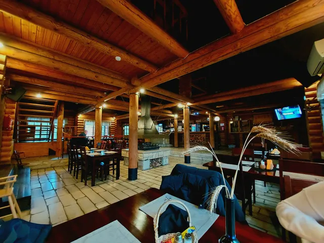 Suure Tõllu puhkeküla kõrts