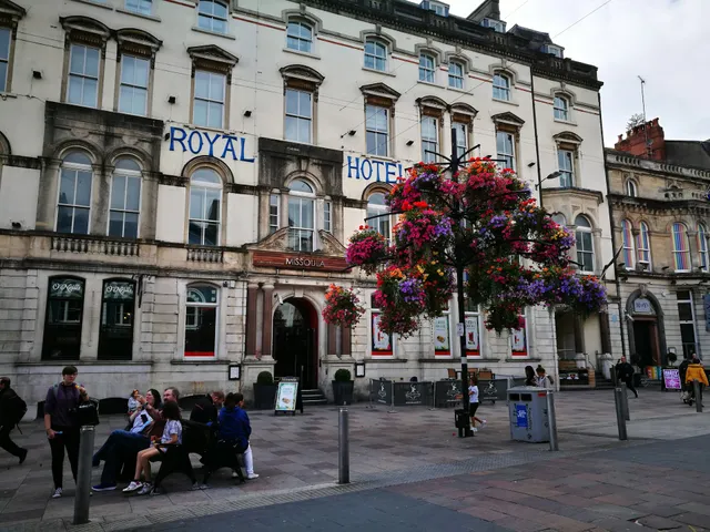 Meridian Gate, Cardiff
