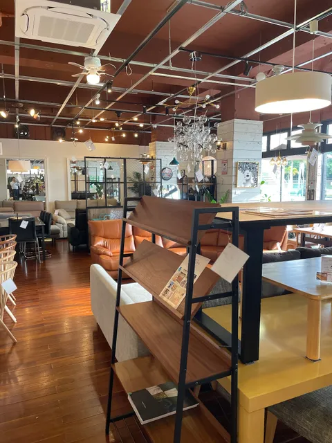 家具屋沖縄中央店 | 新築コーディネート | 家具販売 | 家具レンタル | 買い取り | 新品家具 | 中古家具