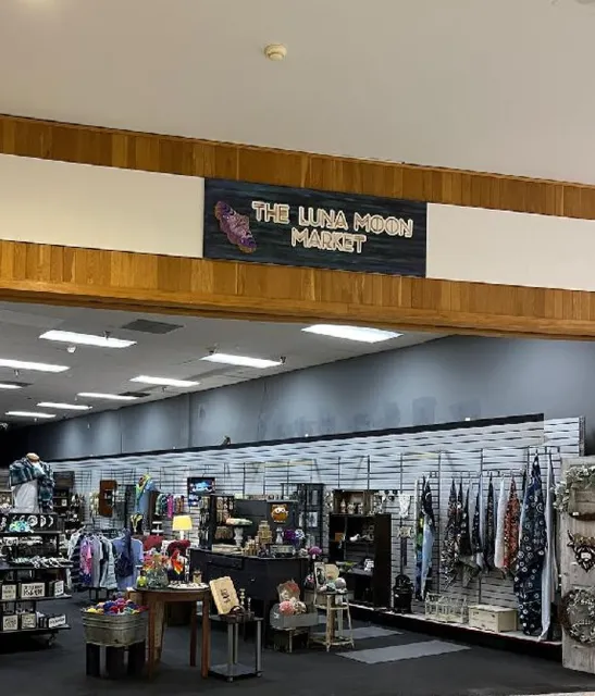 The Luna Moon Market
