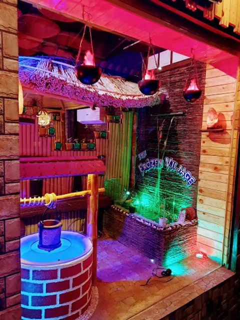 Cafe The Frozen Village