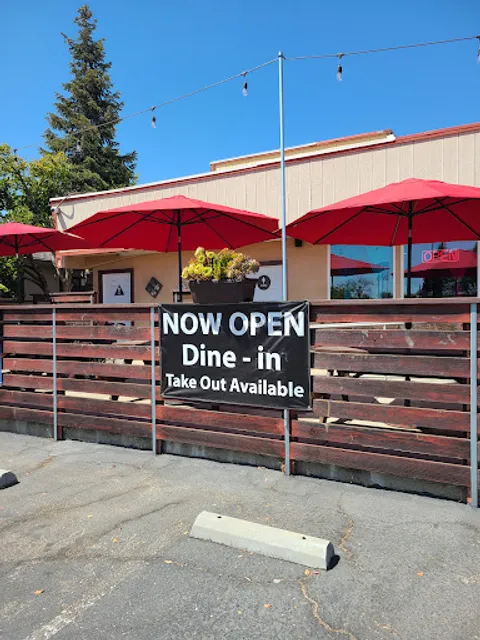 Tres Rosas Authentic Mexican Restaurant