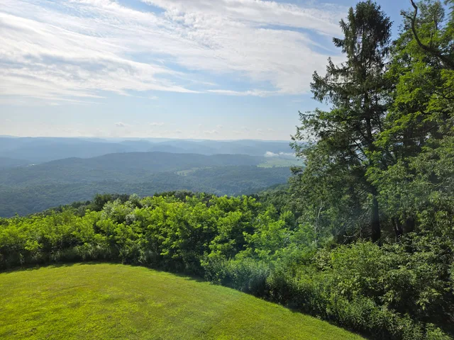 Almost Heaven Swing at Droop Mountain Battlefield State Park