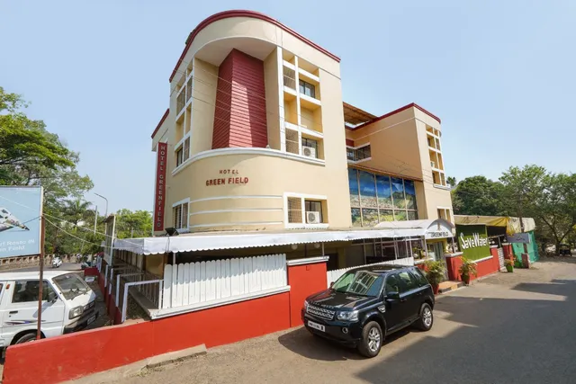 Hotel Green Field