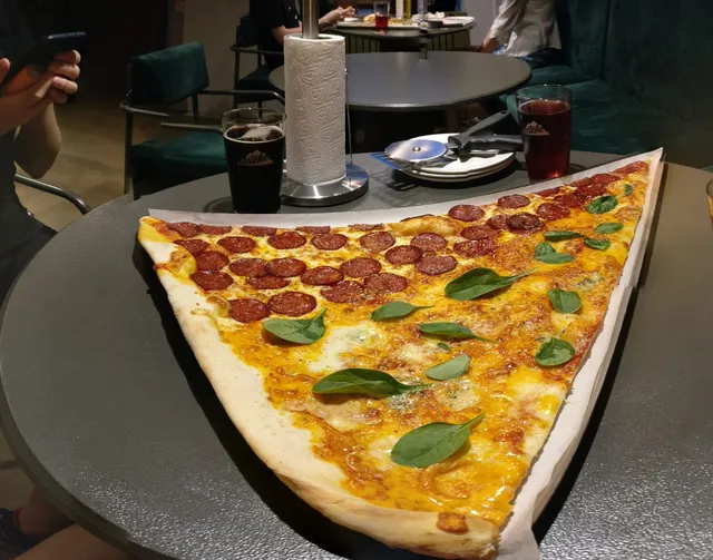 OVERSIZE pizza club