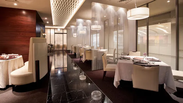 Chinese Dining "Koh-Ran-En"