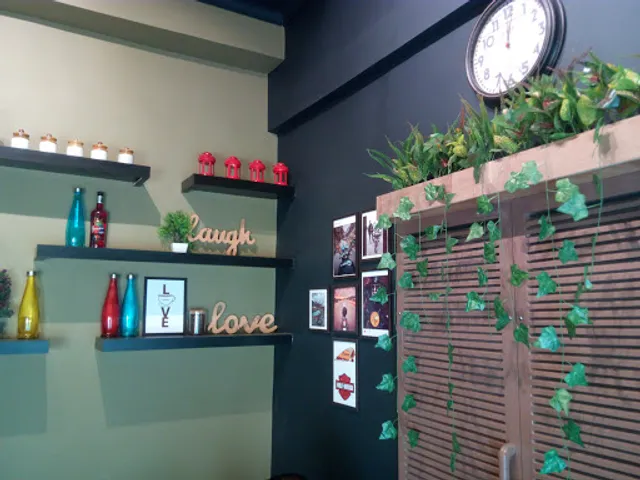 Chuskiyan The Tea Cafe | Best Cafe in Meerut