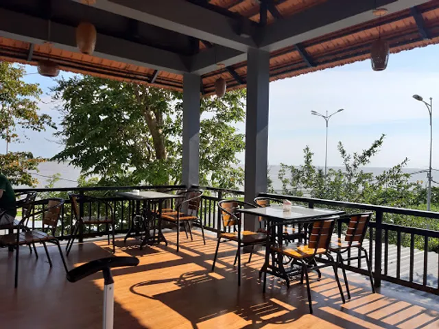 Nhà hàng AQUAKI - QUỐC HOA