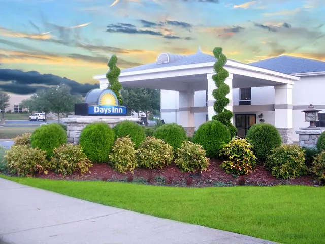 Days Inn by Wyndham Battlefield Rd/Hwy 65