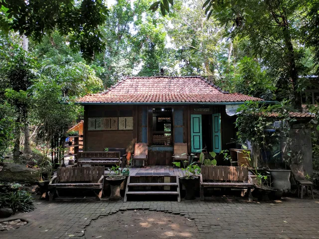 UPALA VILLA JOGJA