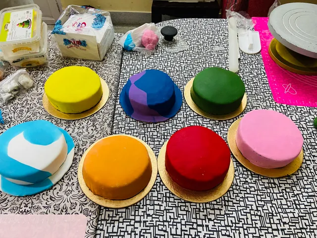 L'oven Cake Decor & Academy