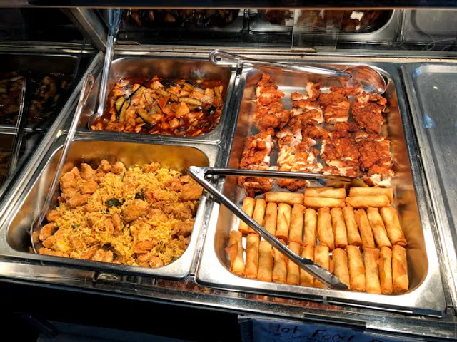 Asian Street Food 味食街 Restaurant