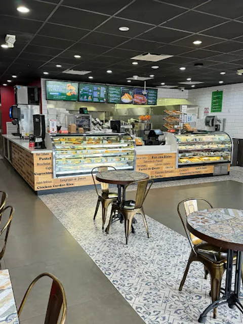 Karla Cuban Bakery - Kendall Store