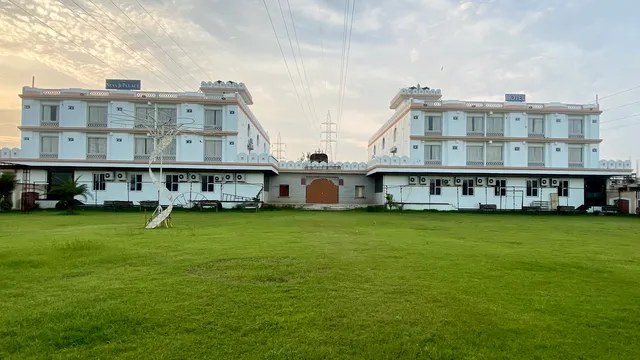 Nevaji Palace - Best Hotel for Wedding | Italian Restaurant in Kota