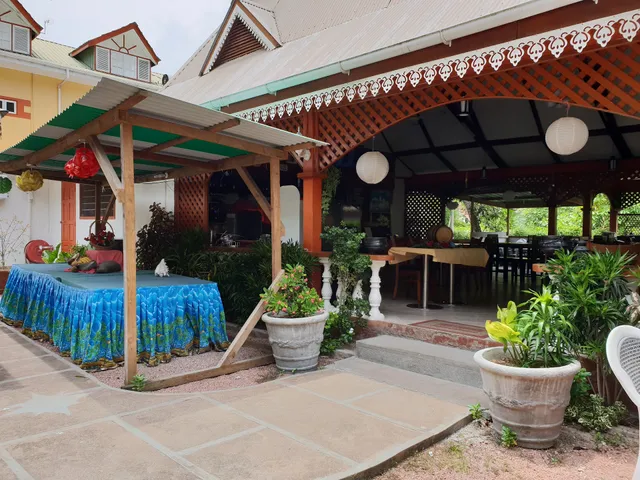 La Goulue Cafe Creole Restaurant