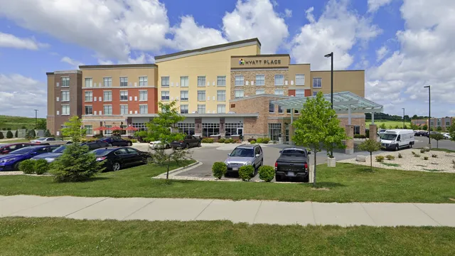 Hyatt Place Madison / Verona