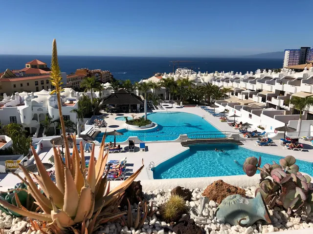 Hurentenerife.be: apartments 7 Seas, Sun, Pool