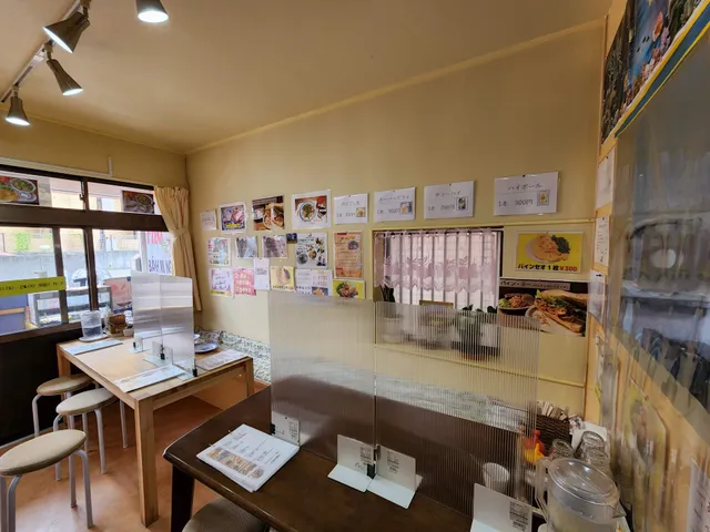 いずみ(SEN)のベトナム料理 ヴィフーン Việt Hương