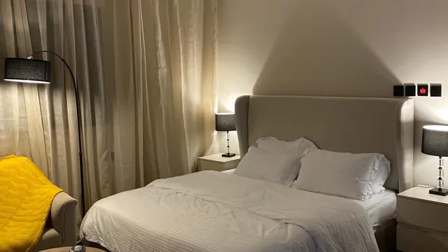 استديو انيق بدخول ذاتي