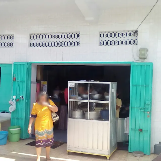 Nasi Kuning Riburane