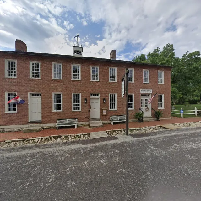 Arrow Rock Old Tavern