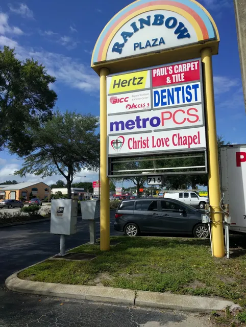 Rainbow Plaza