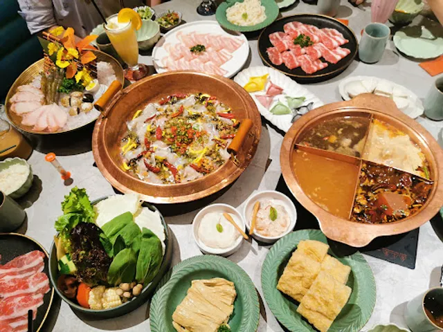 Chun Xi Taichung Chongde Branch