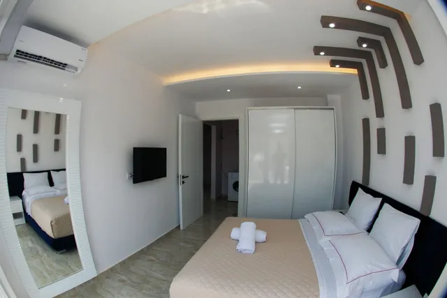 Oceanic Luxury Apartments