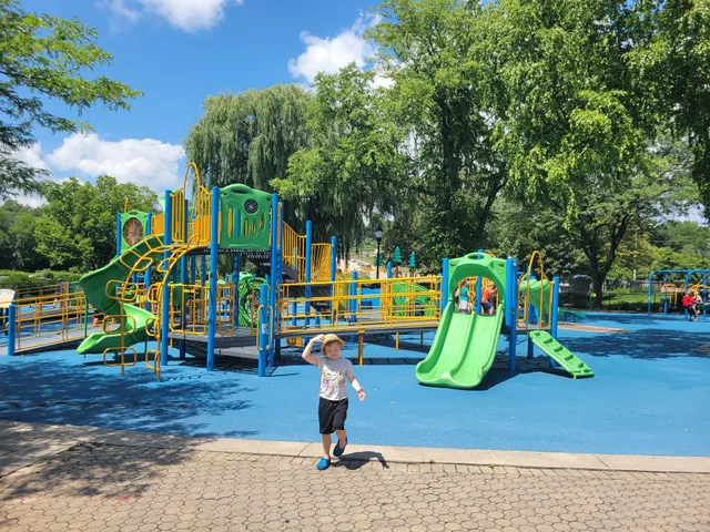 Frame, - Park, - Playground.